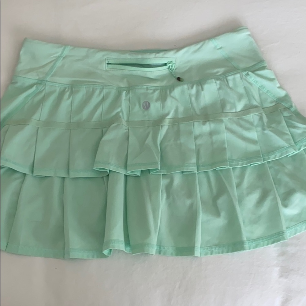 Lululemon Pace Setter skirt